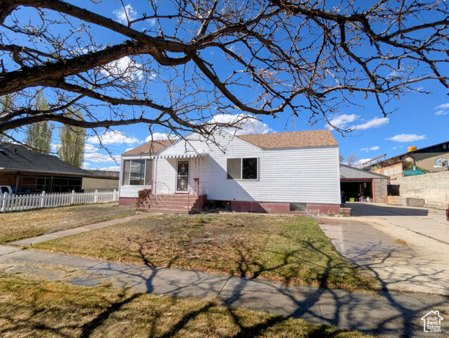 Property Photo: 461 E 600 N UT 84501