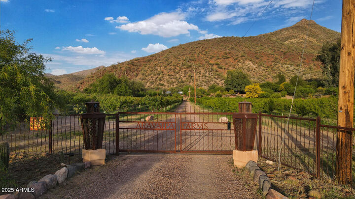 Property Photo:  89395 E Aravaipa Road  AZ 85192 