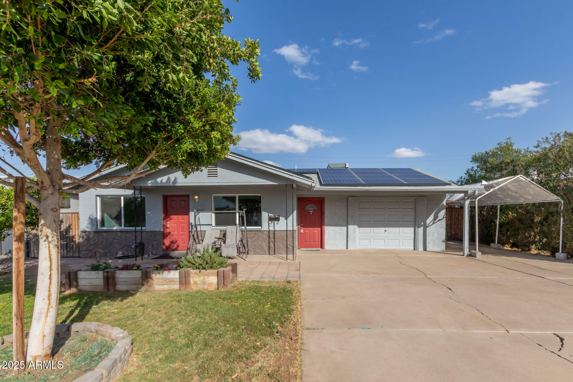 3027 S Clementine Drive  Tempe AZ 85282 photo