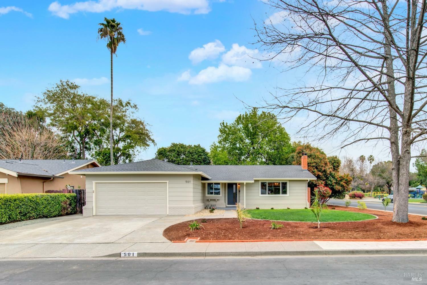 501 Crestview Drive  Vacaville CA 95688 photo