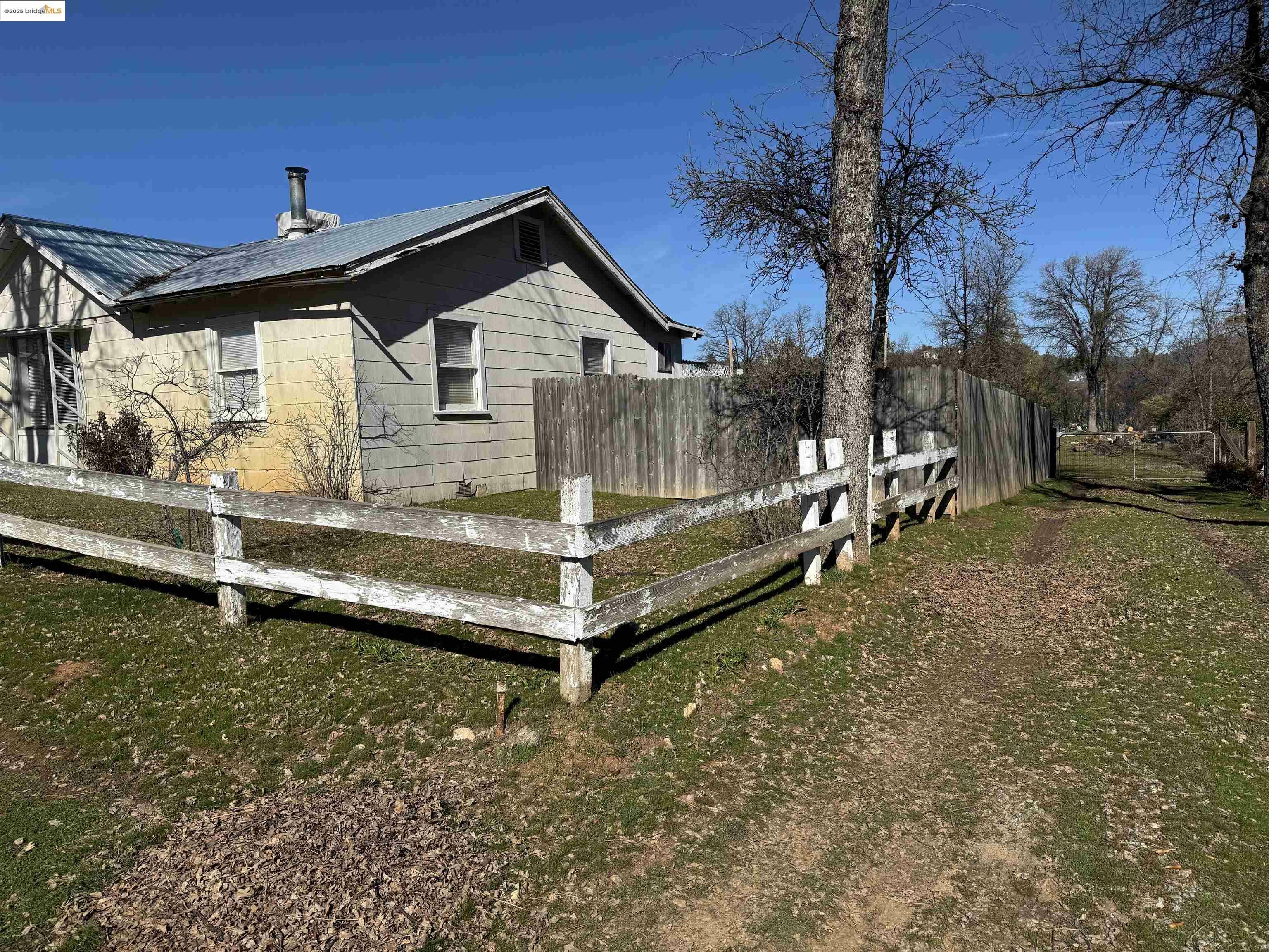 Property Photo:  17096 S Mono Vista Road  CA 95372 