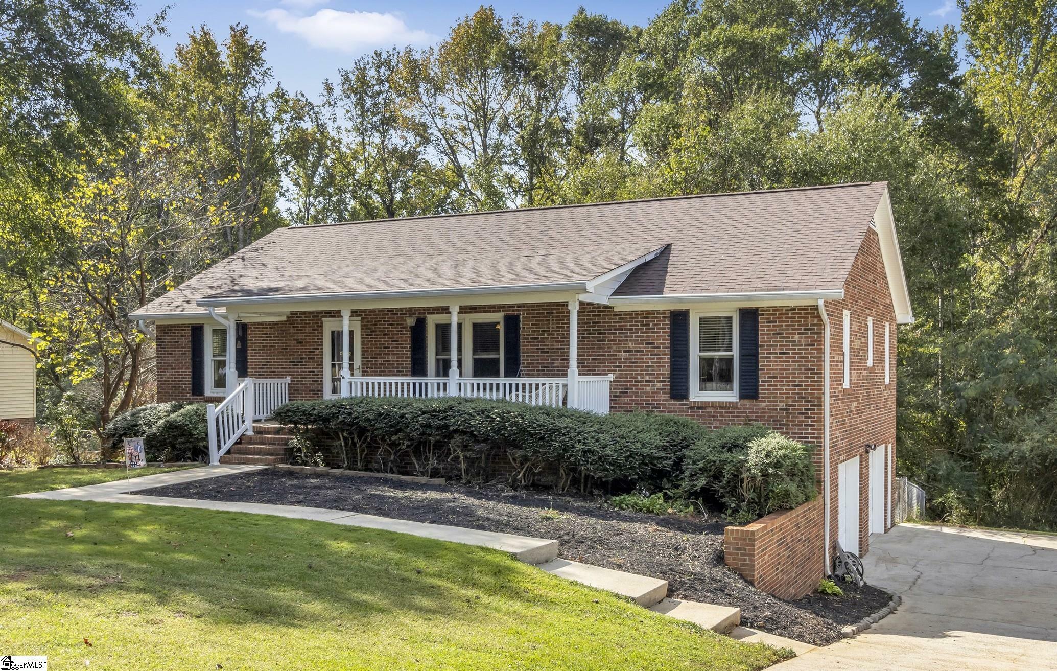 Property Photo: 400 Quail Run Circle SC 29644