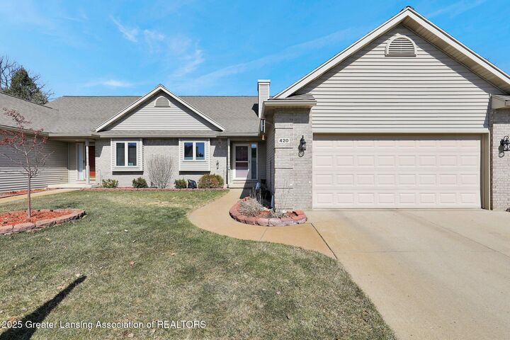 420 White Pine Boulevard  Lansing MI 48917 photo
