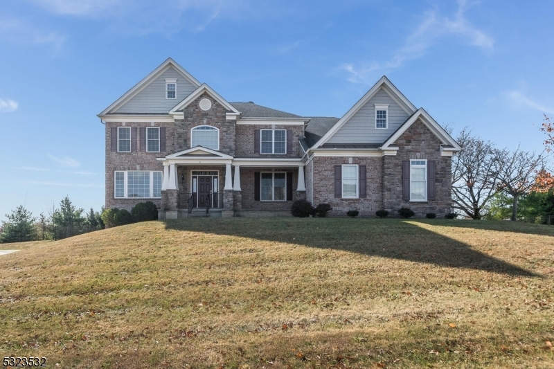 Property Photo: 6 Paige Pl NJ 08822