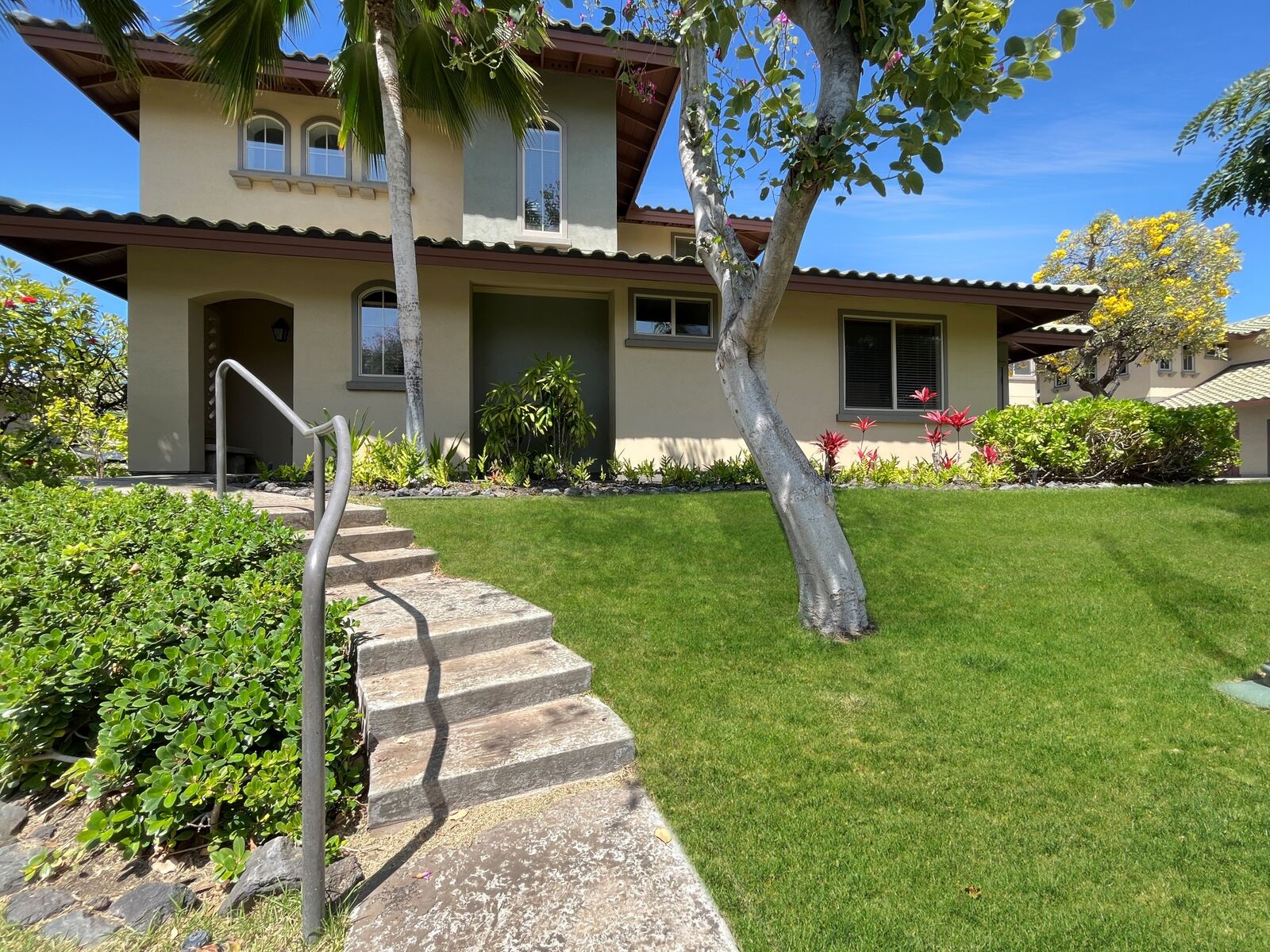 Property Photo:  68-1125 Kaniku Dr 1601  HI 96743 