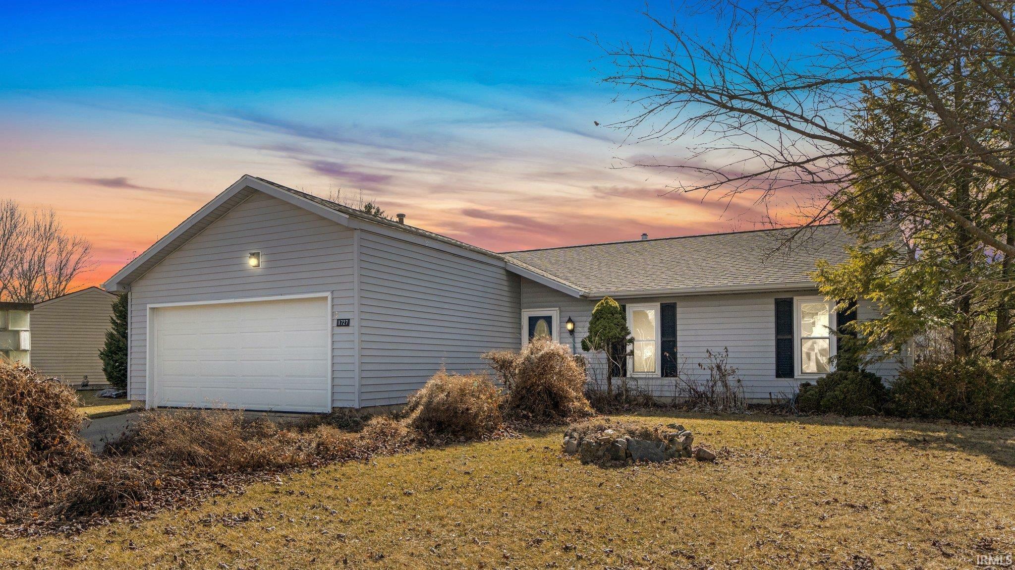 Property Photo: 1727 Carlow Court IN 46815-8158