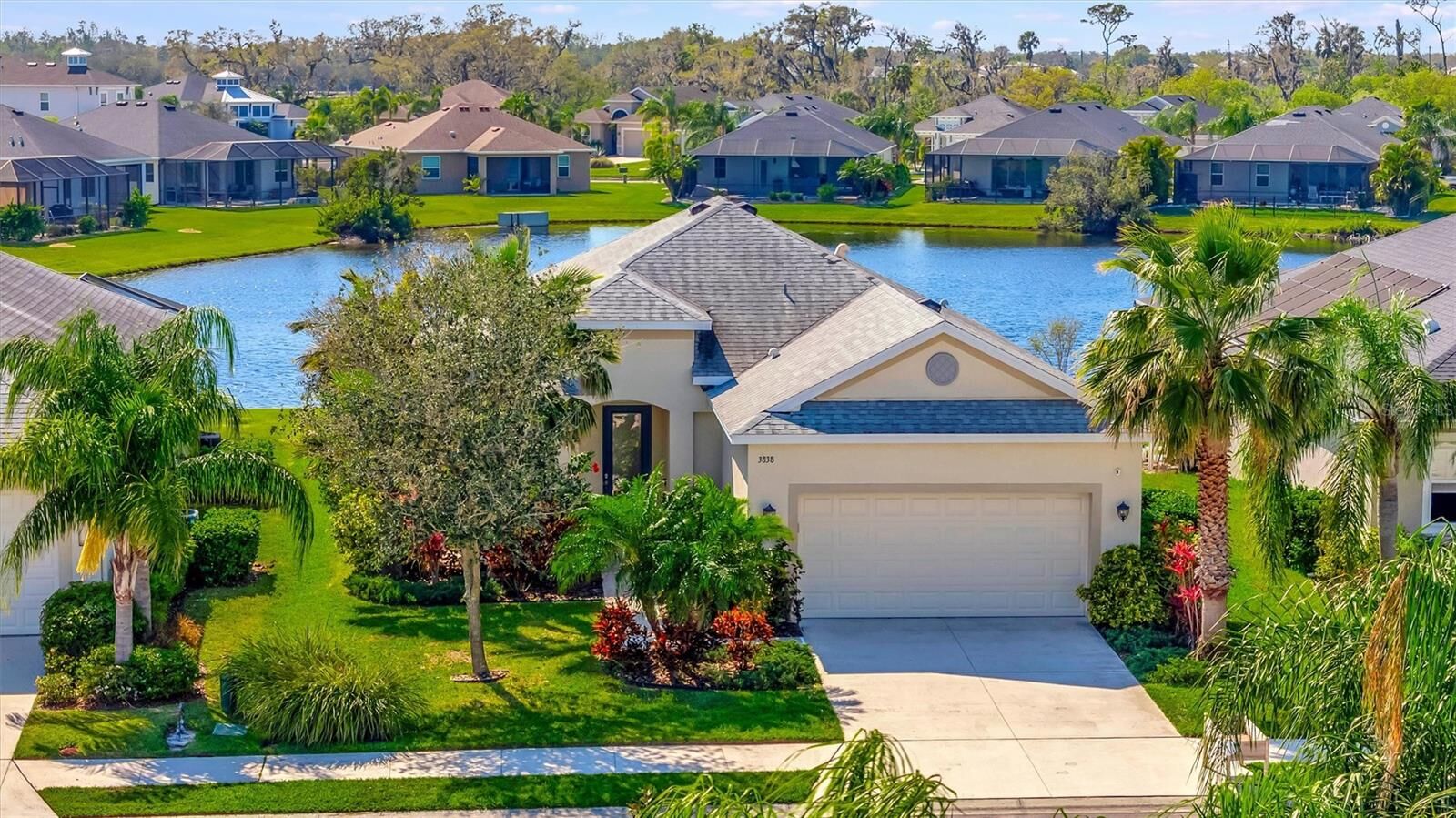 Property Photo: 3838 Manorwood Loop FL 34219