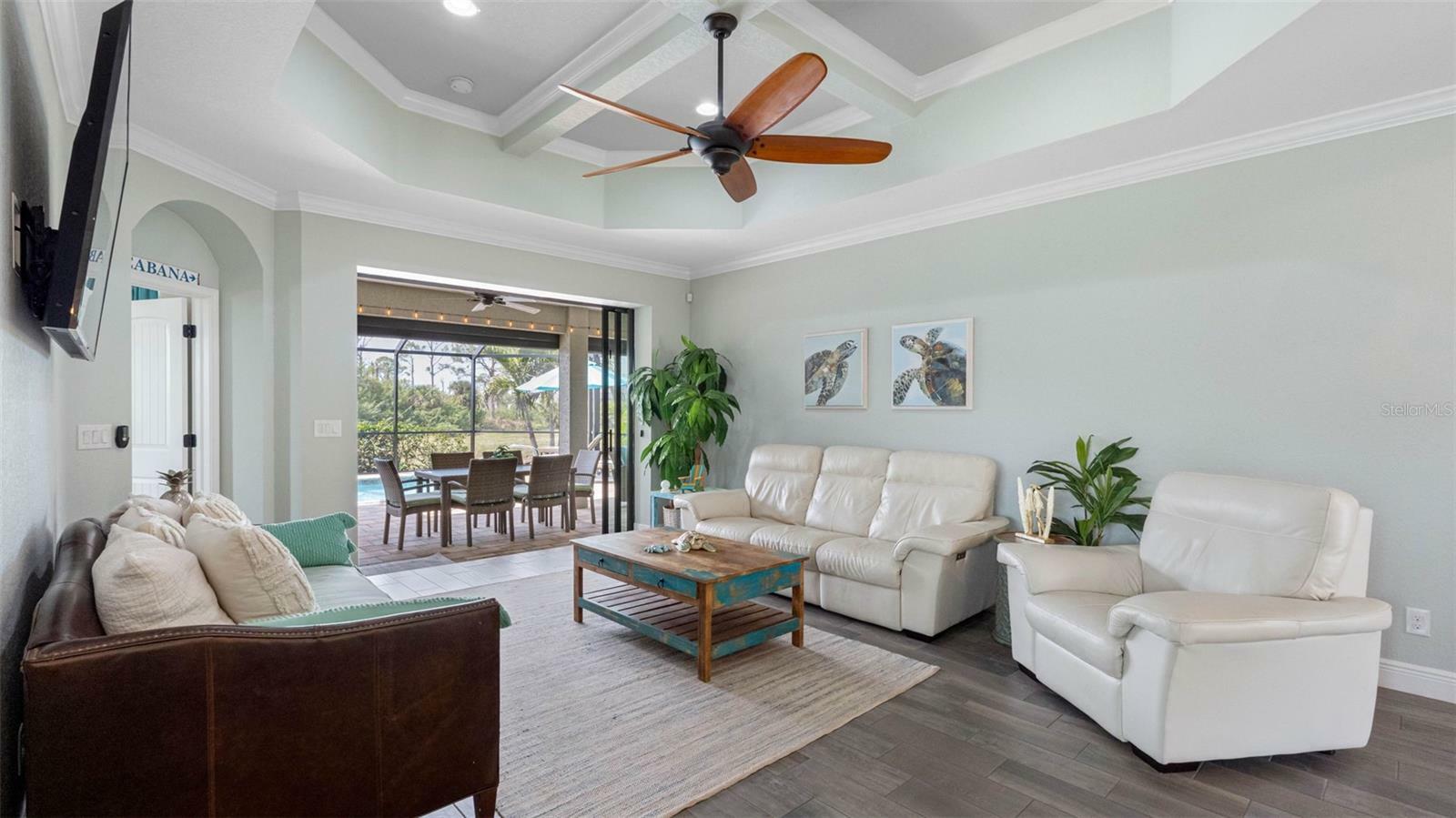 Property Photo:  135 Cabana Way  FL 33947 