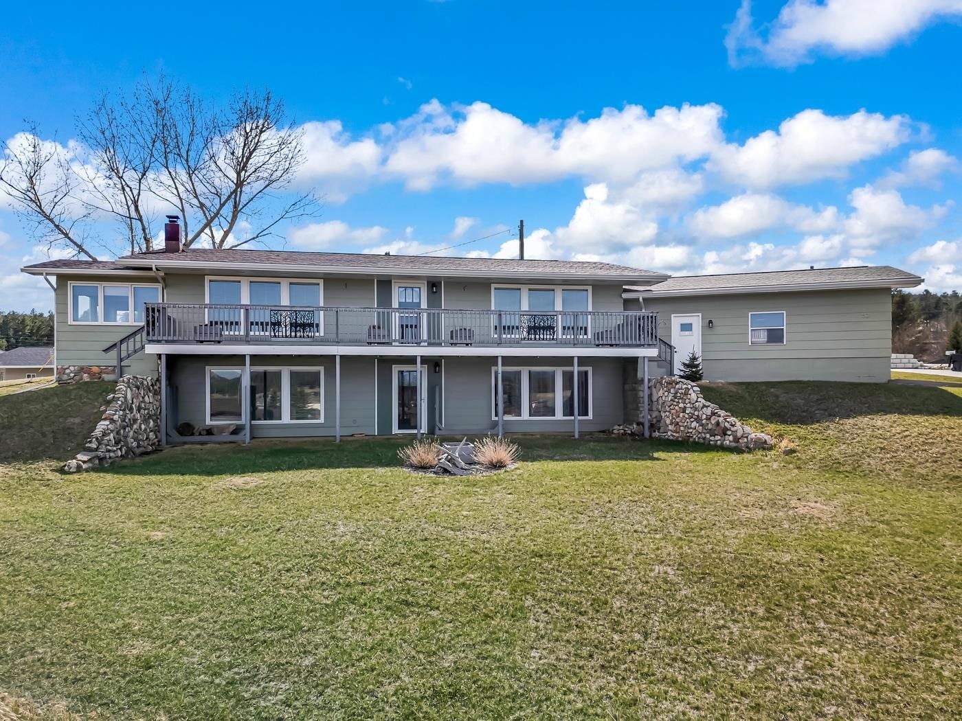 521 Park Avenue  Custer SD 57730 photo