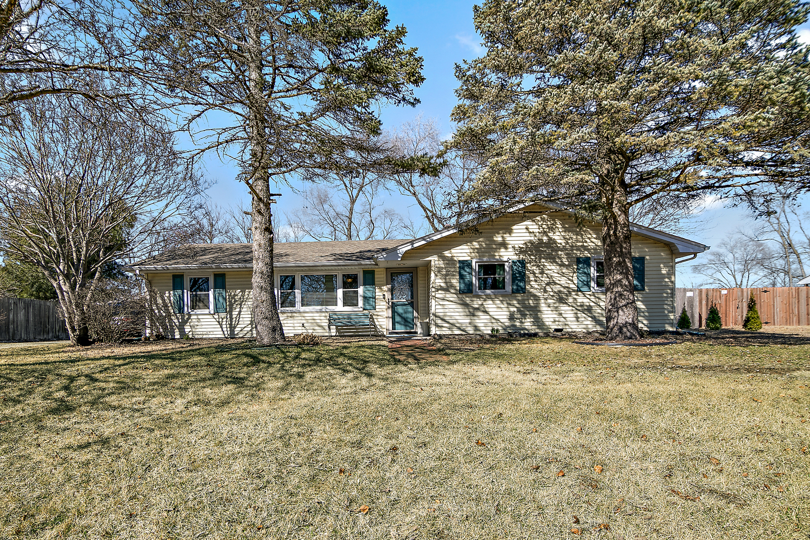 Property Photo:  3303 Willardshire Road  IL 60431 