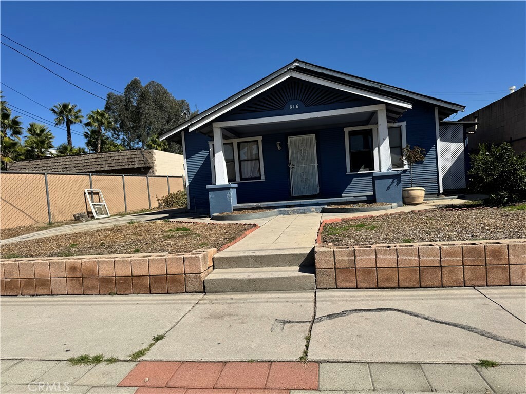 Property Photo: 616 Texas Street CA 92374