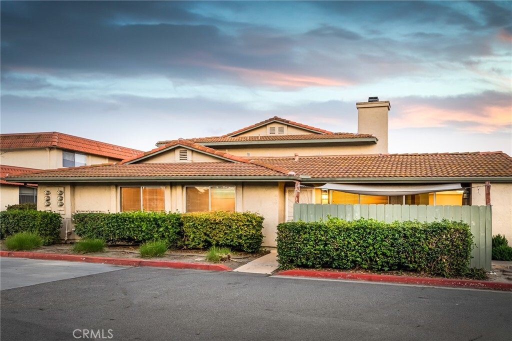 Property Photo:  657 Beverly Place  CA 92078 