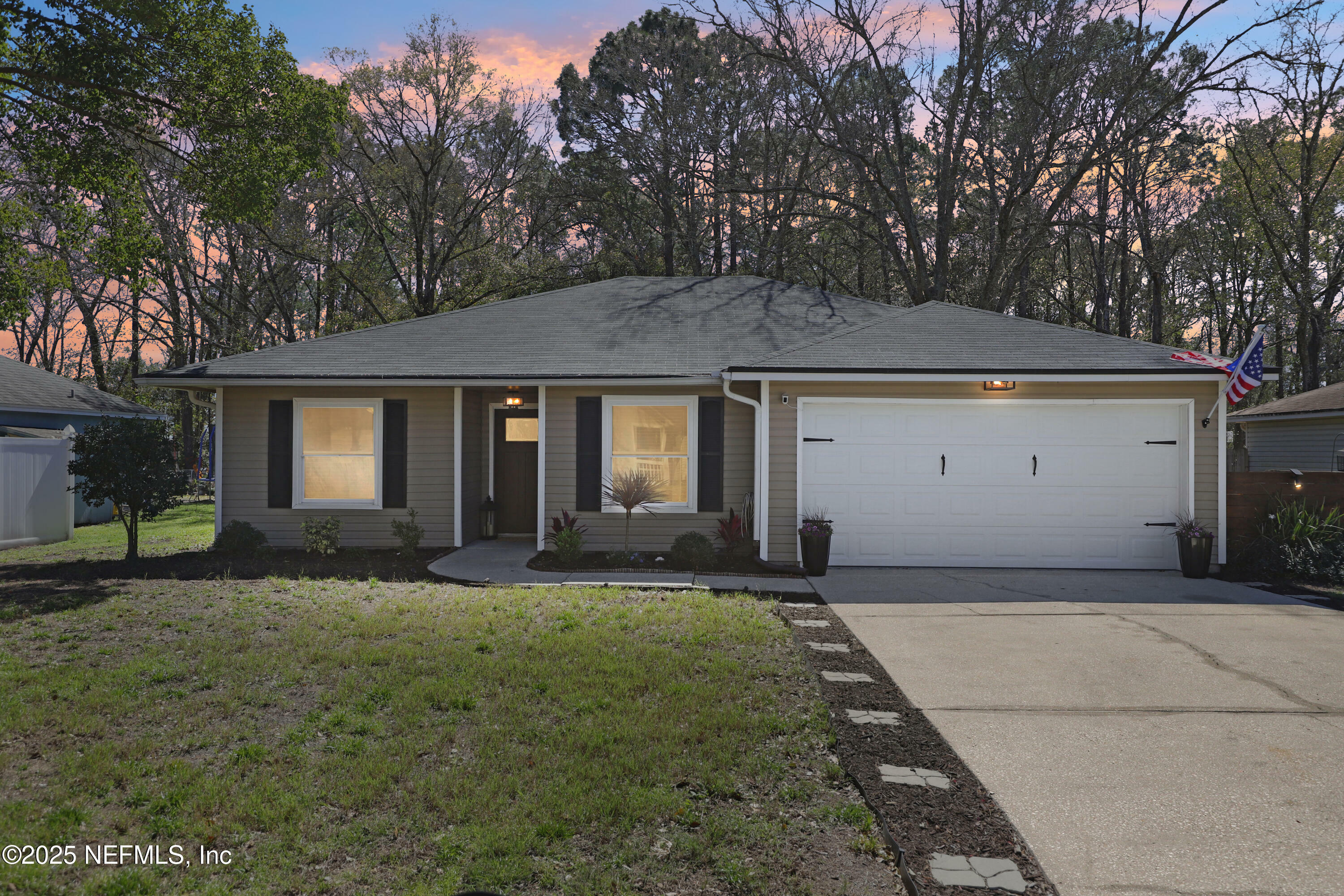 Property Photo:  8516 Mayall Drive  FL 32220 