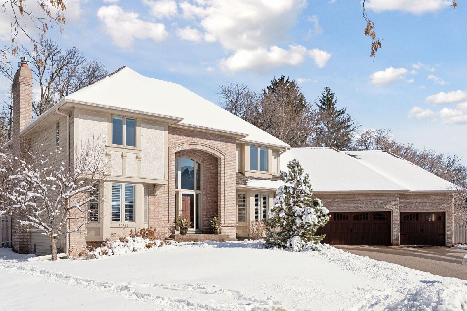 Property Photo: 17340 Bridgewater Circle MN 55345