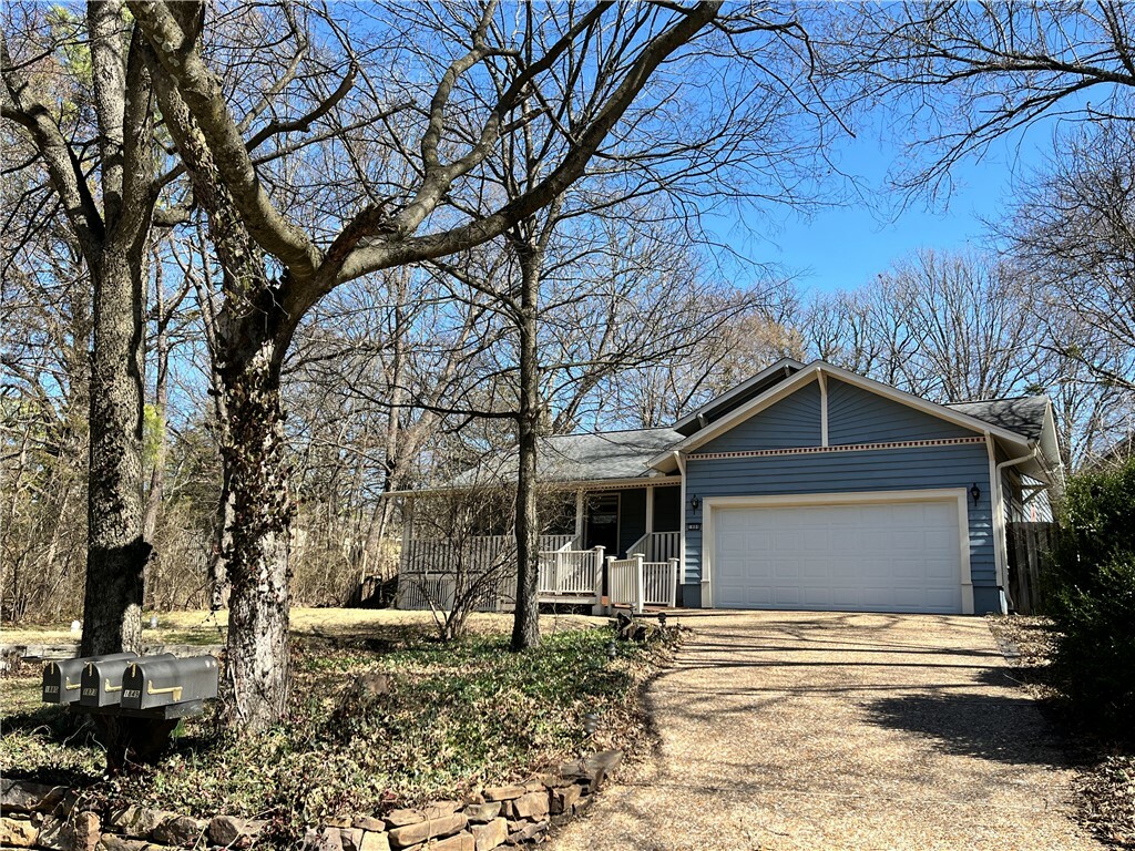 Property Photo:  1880 E Hilldale Drive  AR 72703 