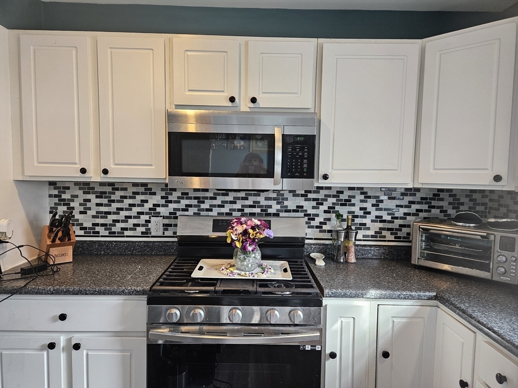 Property Photo: 20 Cable Avenue 8 MA 01952