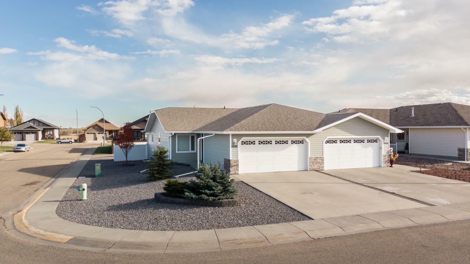 Property Photo: 6440 Elmwood Way AB T4G 0A4