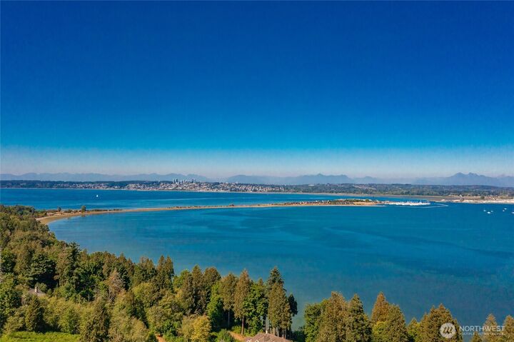 5526  Puffin Place  Blaine WA 98230 photo