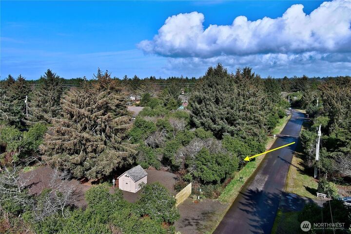 Property Photo:  153 S Oar Loop SW  WA 98569