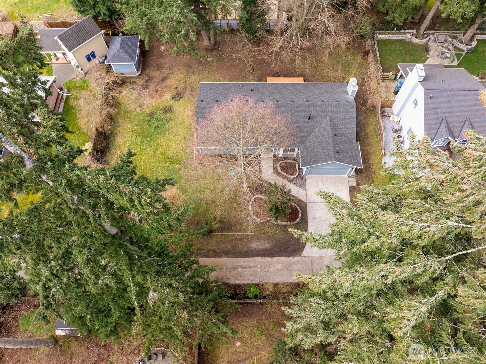 Property Photo: 7715 126th Street E WA 98373