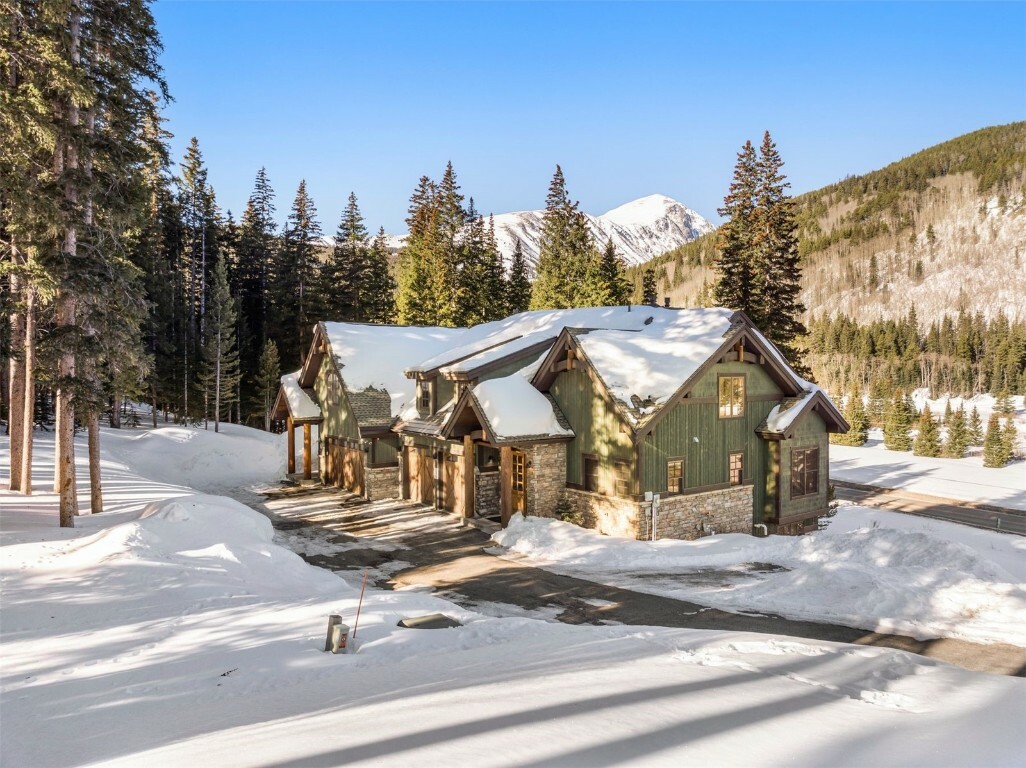 Property Photo: 40 Cooney Court CO 80424