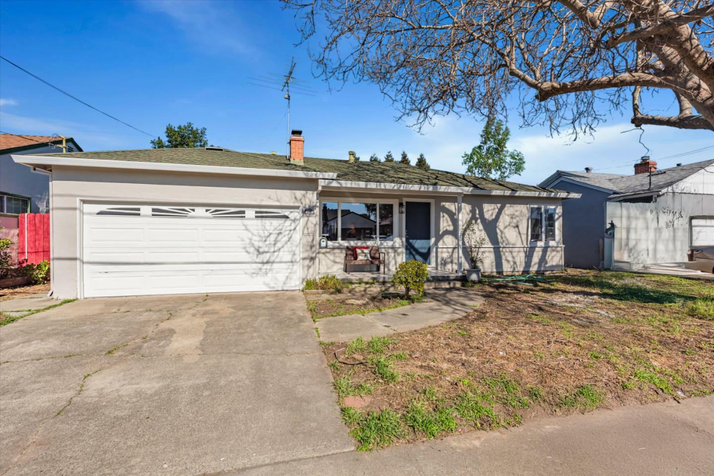 Property Photo:  21168 Times Avenue  CA 94541 