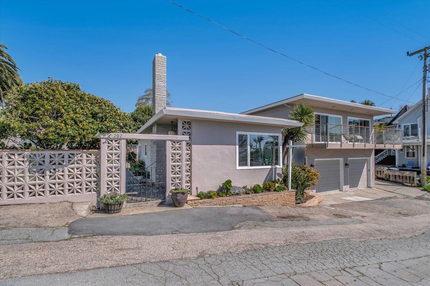202, 204 Terrace Way  Capitola CA 95010 photo