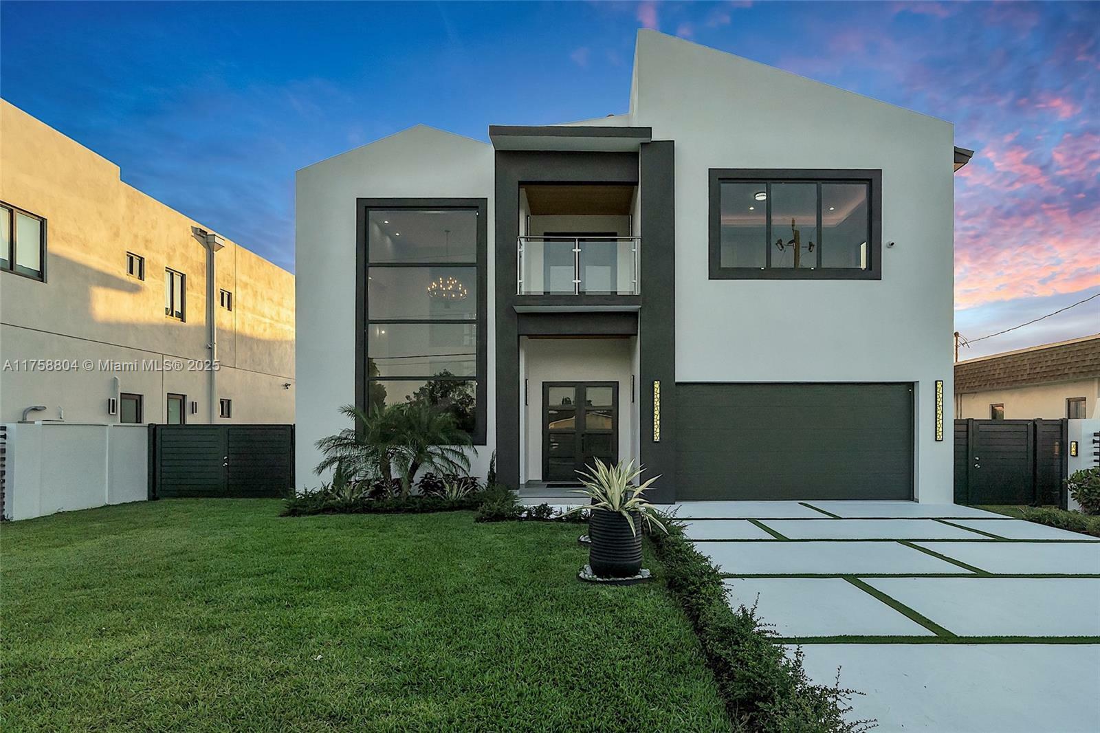 Property Photo: 4240 SW 84th Ave FL 33155