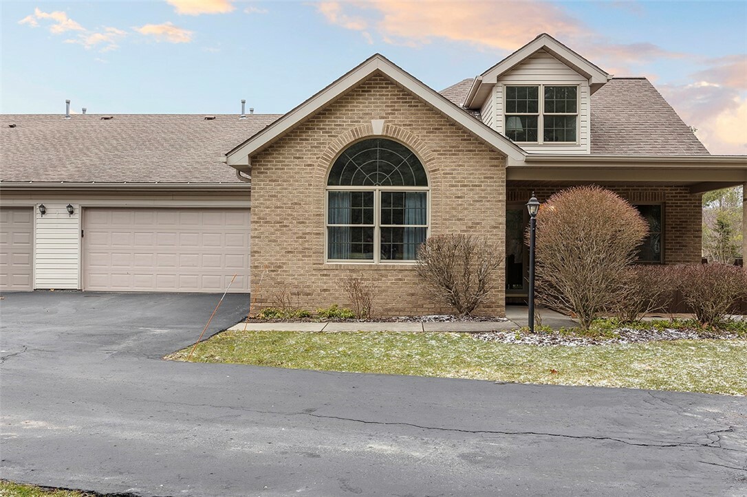 Property Photo:  160 Steeplechase Circle  PA 15044 