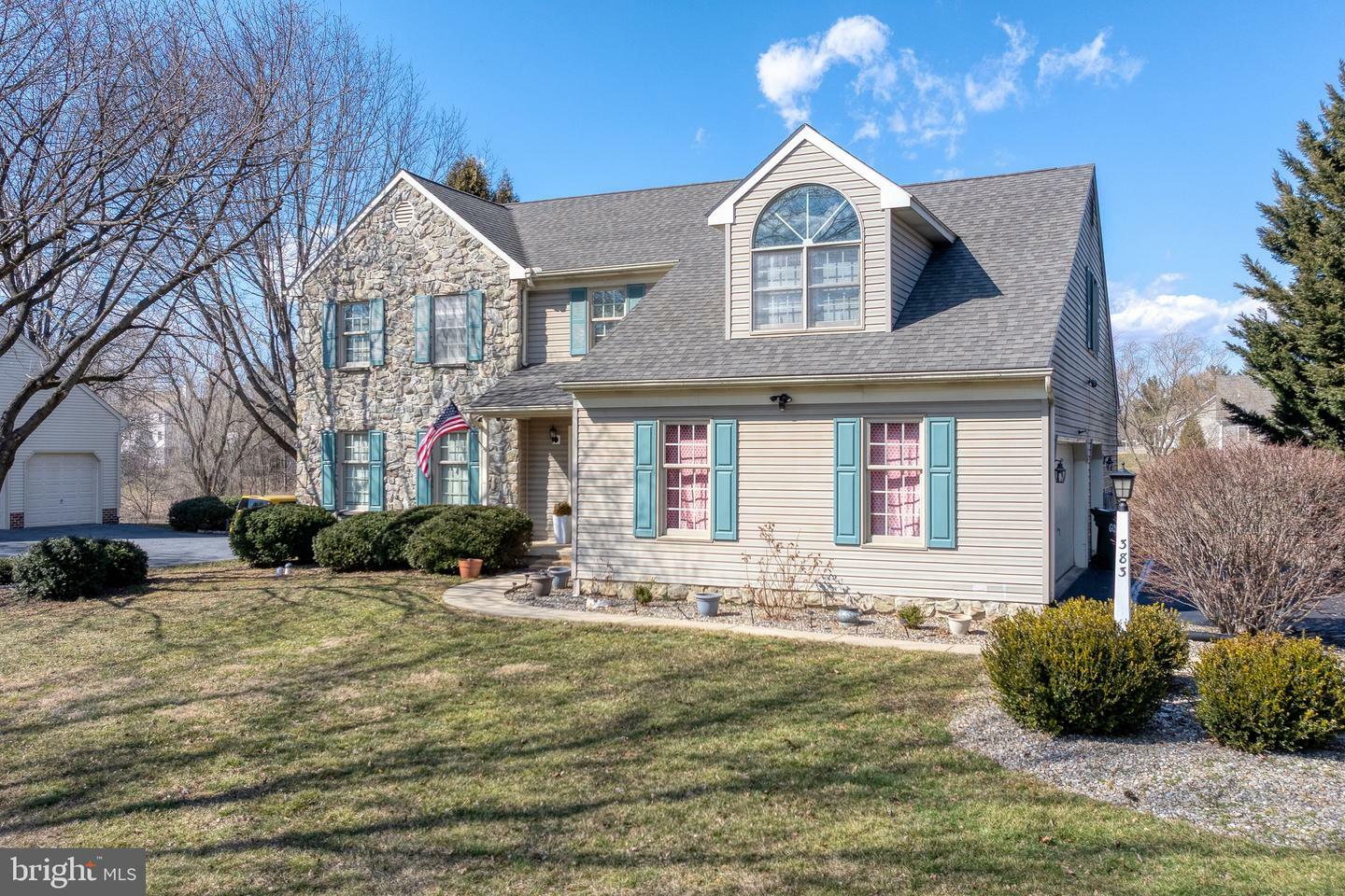 Property Photo:  383 Carter Moir Drive  PA 17601 