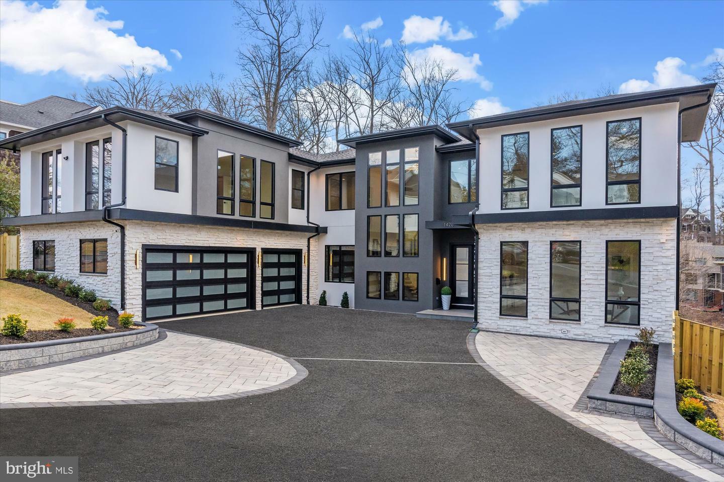 1428 Waggaman Circle  McLean VA 22101 photo