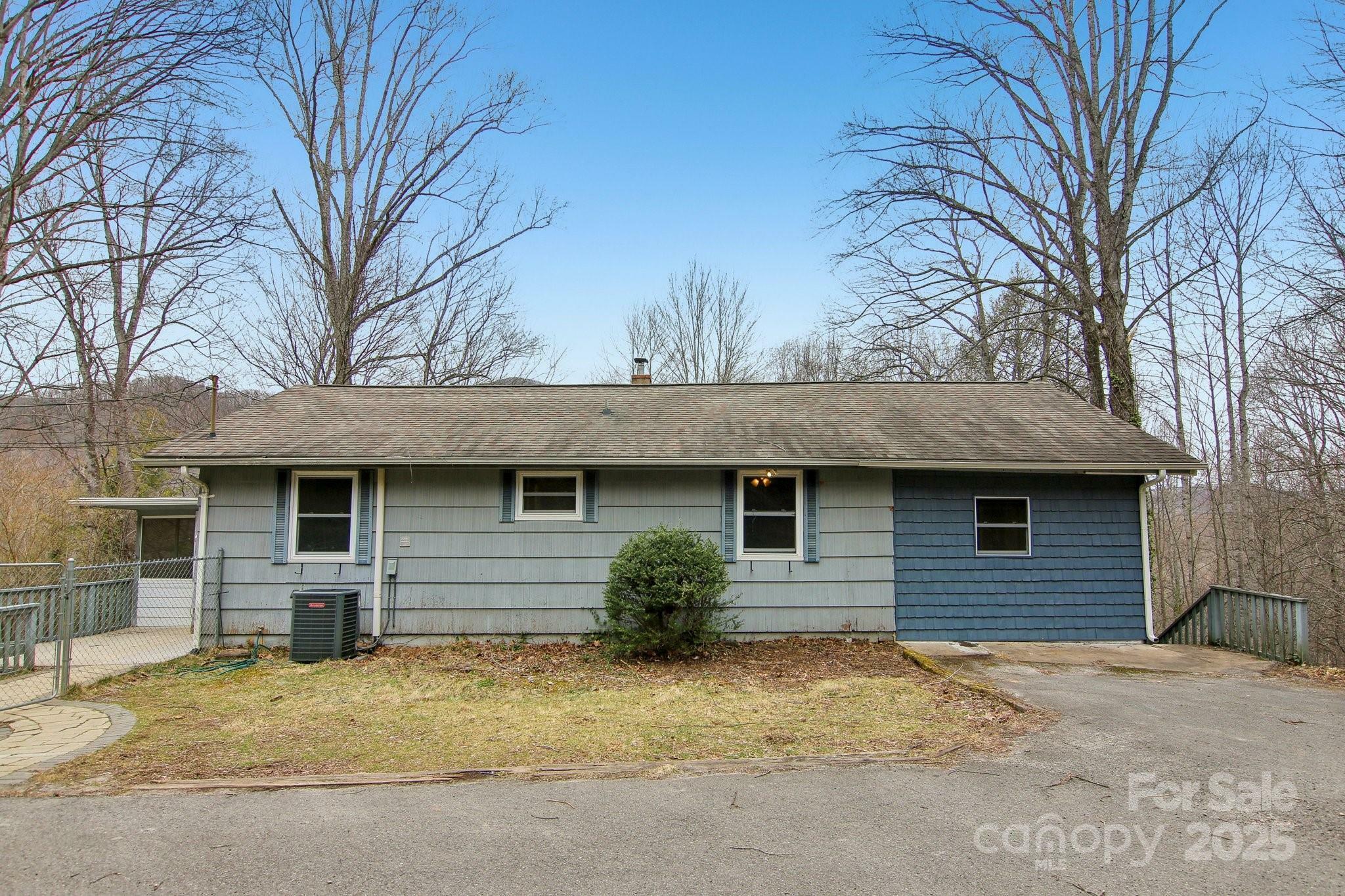Property Photo: 74 Link Circle NC 28751