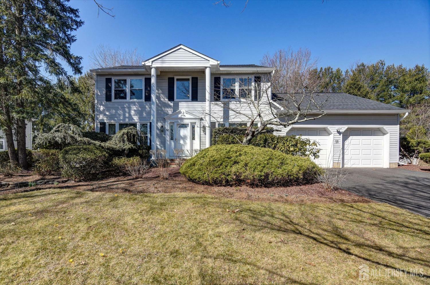 Property Photo:  11 Chatham Ridge Drive  NJ 07728 