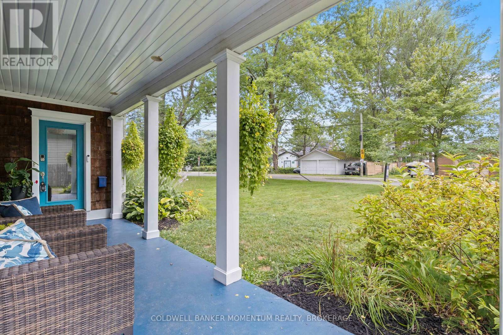 Property Photo: 832 Edgemere Road ON L2A 1A8
