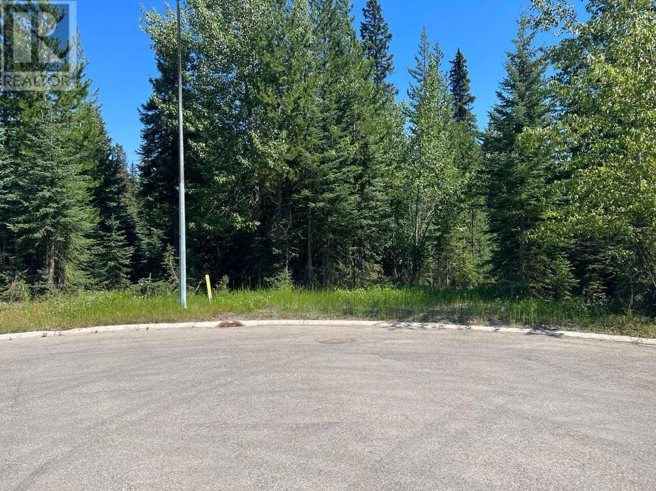 Property Photo:  8 Dogwood Place  BC V0B 1H0 