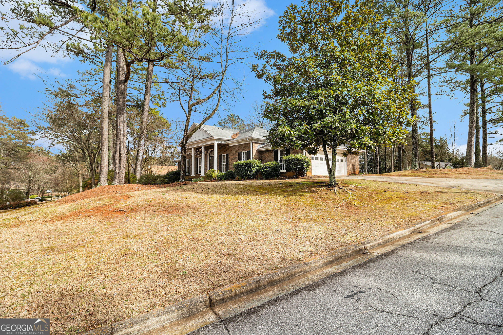 Property Photo:  405 Putting Green Lane  GA 30076 