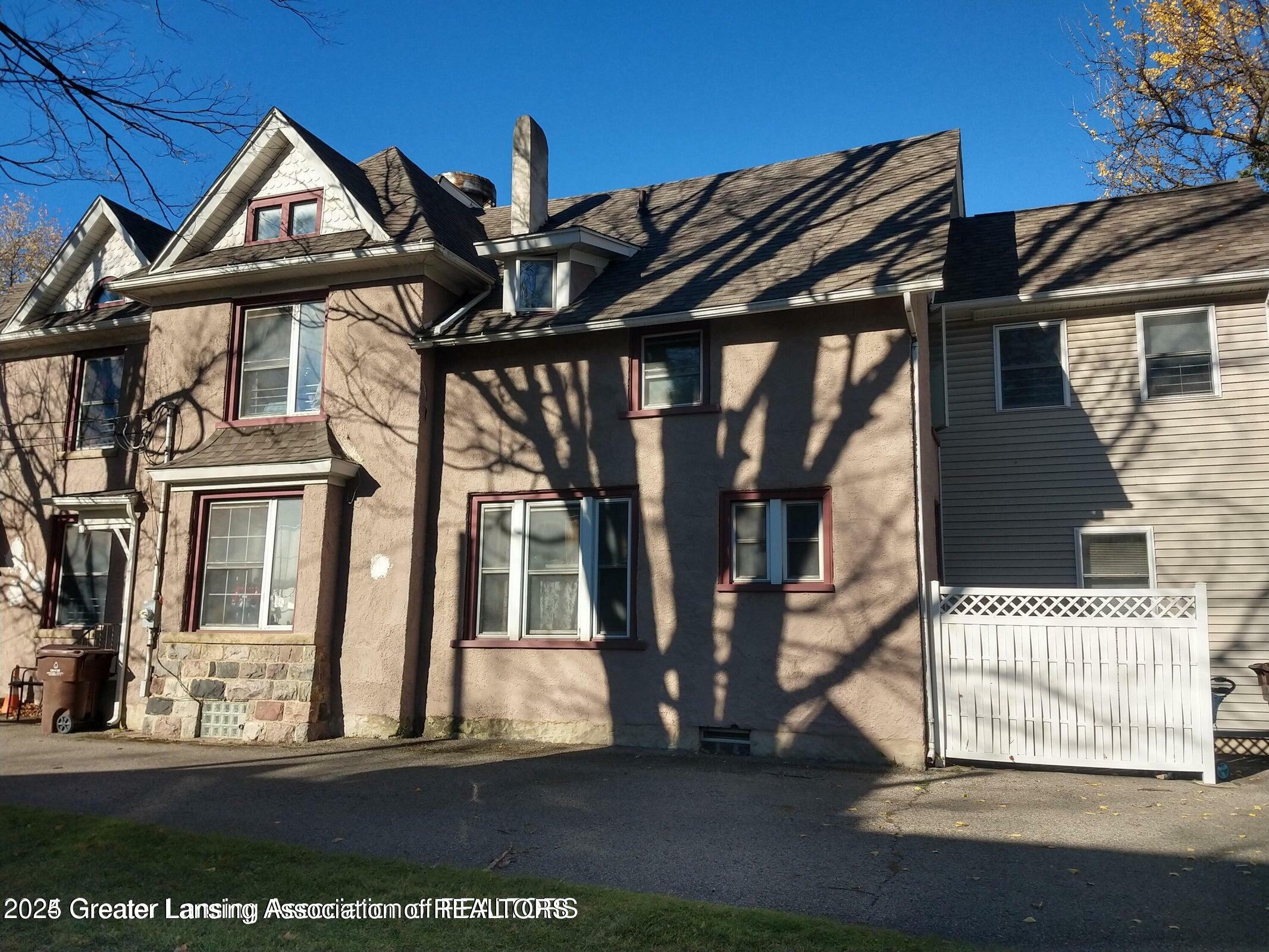Property Photo: 337 S Cochran Avenue MI 48813