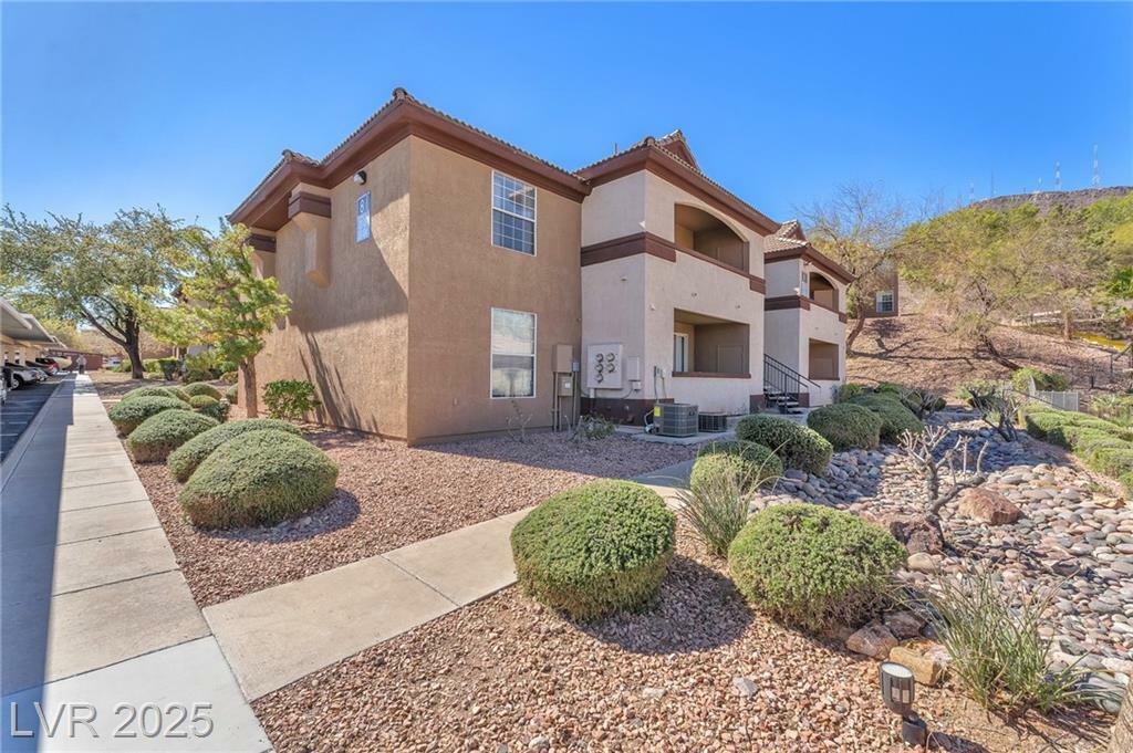 231 West Horizon Ridge Parkway 812  Henderson NV 89012 photo