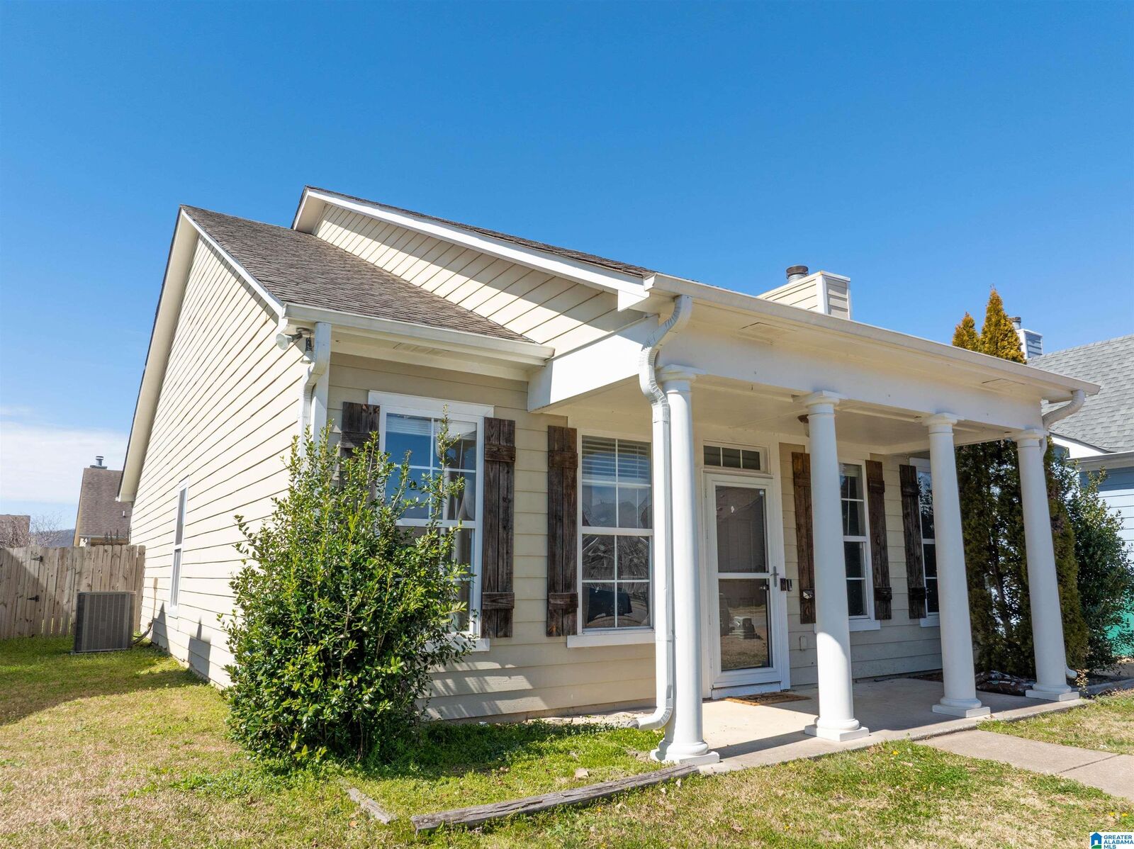 Property Photo:  220 Morning Mist Lane  AL 35120