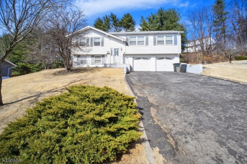 31 Myrtle Ave  Wayne Twp. NJ 07470 photo