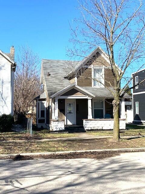 1563 Broadway Avenue NW  Grand Rapids MI 49504 photo