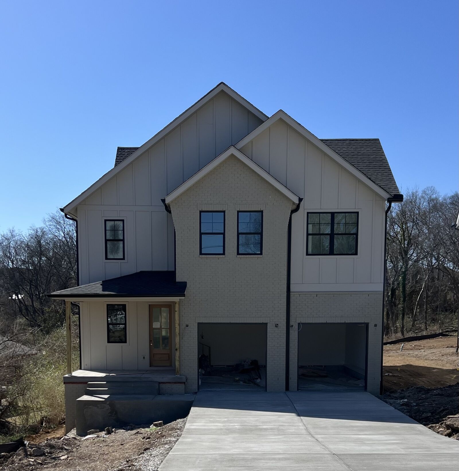 Property Photo: 716A Newhall Dr TN 37206