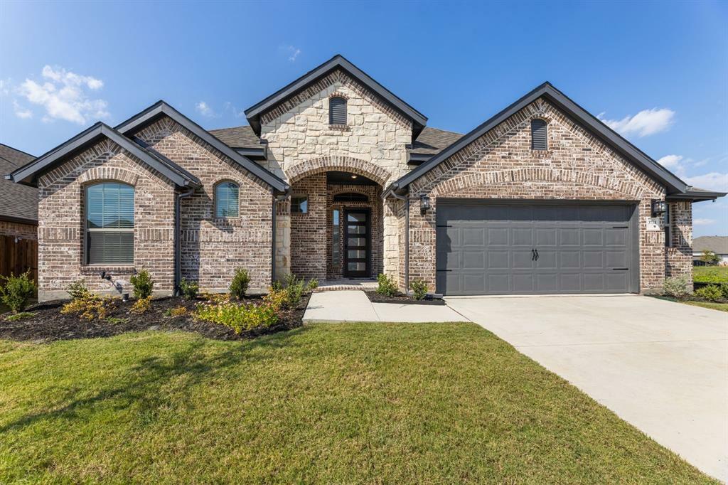 Property Photo: 1314 Cascade Lane TX 75114