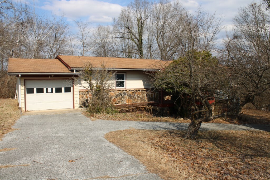 Property Photo: 7010 Limestone Lane AR 72601