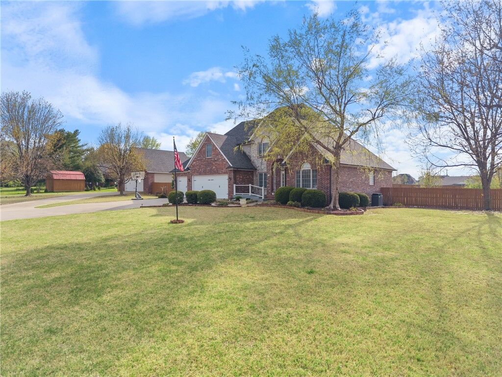 Property Photo: 5102 Grove Drive AR 72758