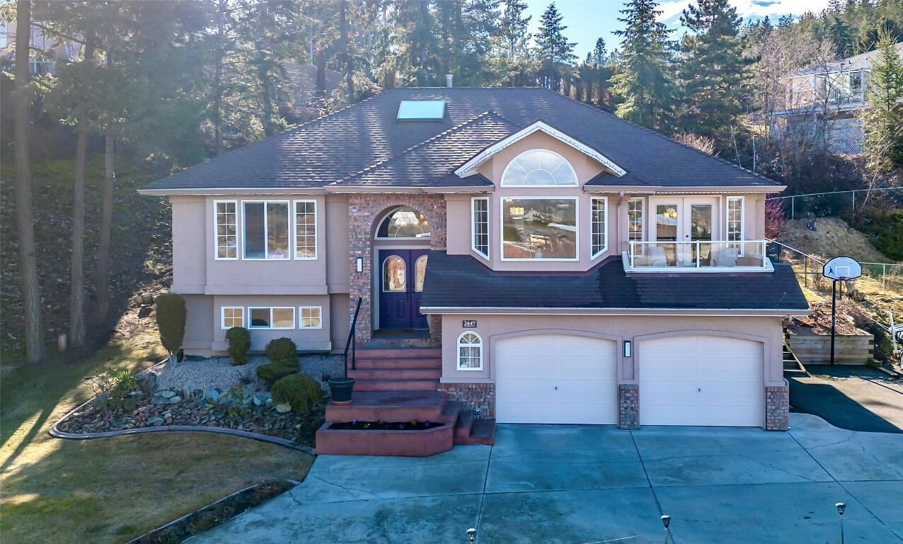 Property Photo:  2449 Silver Place  BC V1V 1M9 