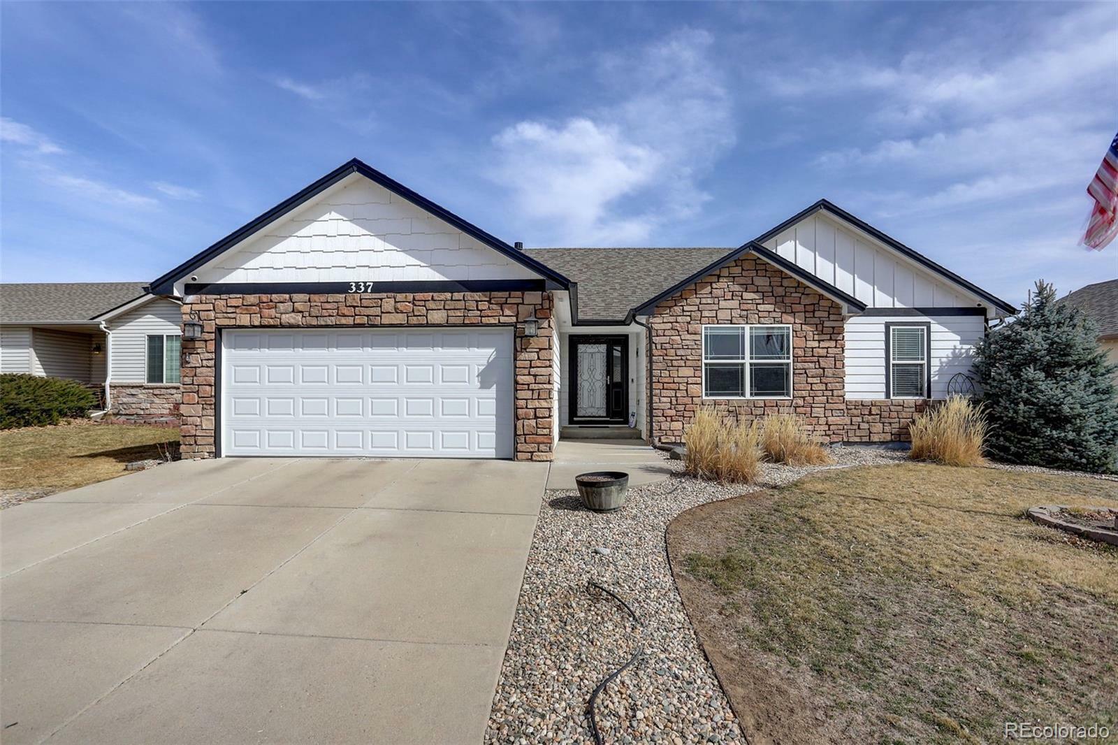 Property Photo: 337 Hawthorne Avenue CO 80534