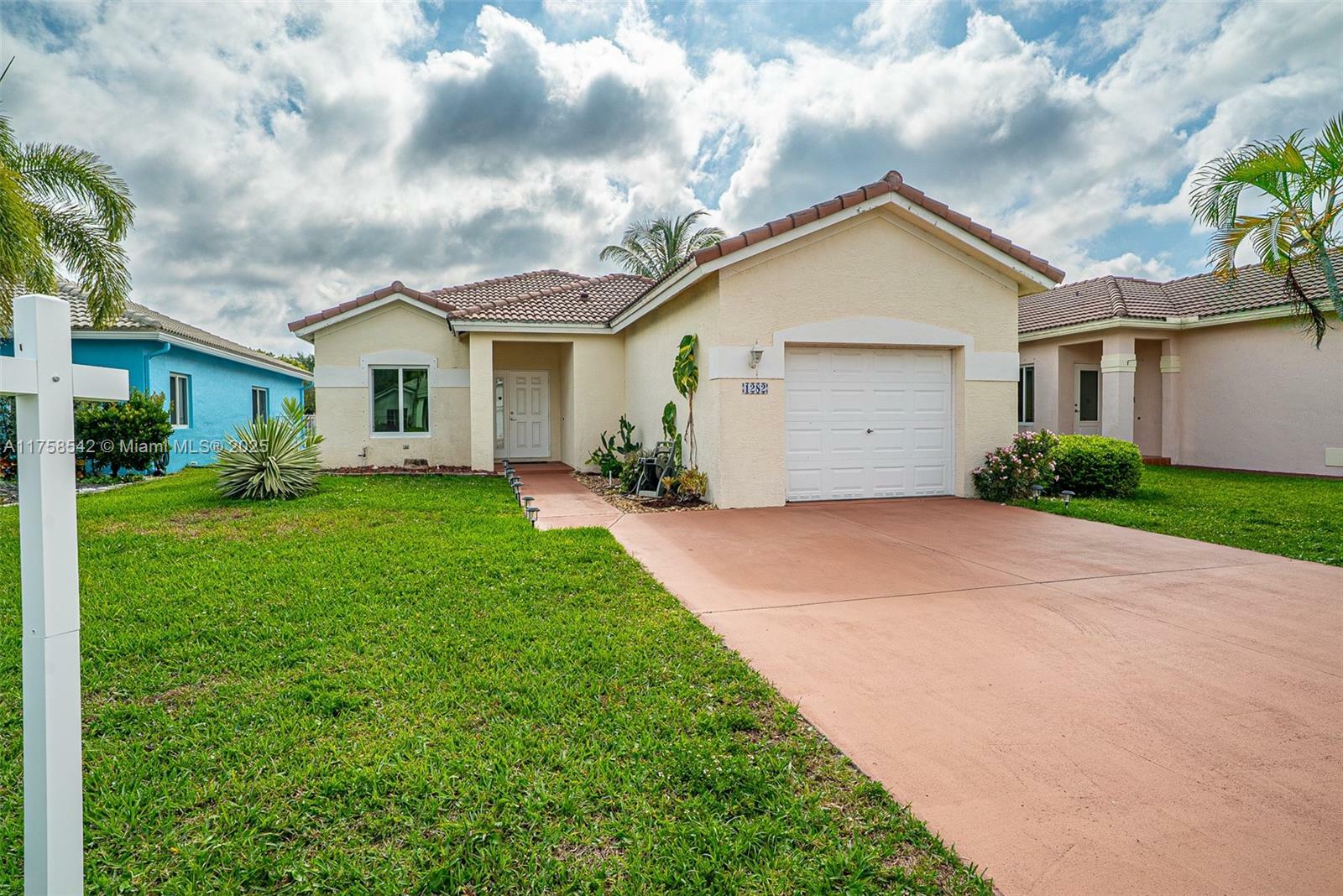 1282 SW 44th Ter  Deerfield Beach FL 33442 photo