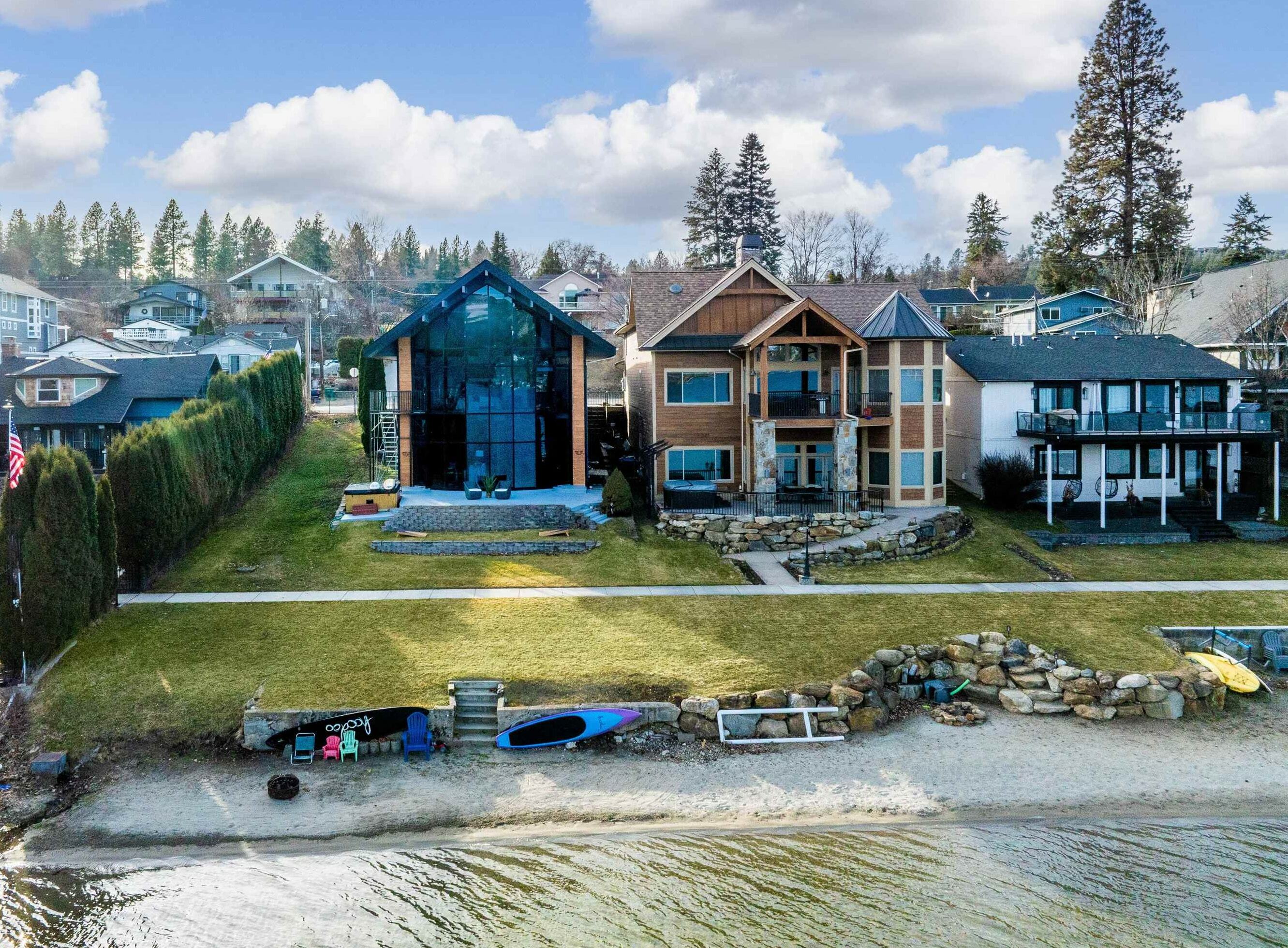 Property Photo: 907 S Liberty St WA 99019