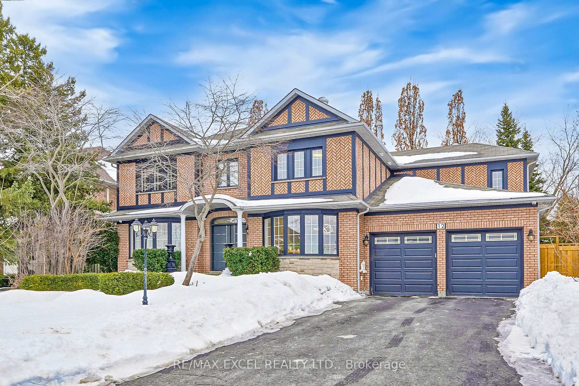 Property Photo: 12 Moses Crescent ON L6C 1S5